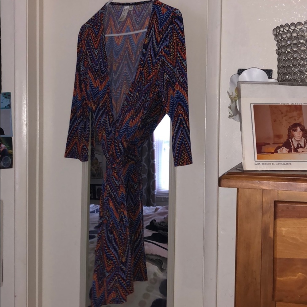 Very cute wrap dress 👗